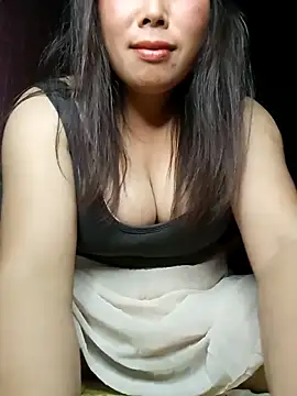 Snapshot of lux-angel chatting on 01-17-26, 10:20 lux-angel online show from 01-17-26, 10:20