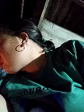 Snapshot of lux-angel chatting on 02-05-26, 02:54 lux-angel online show from 02-05-26, 02:54