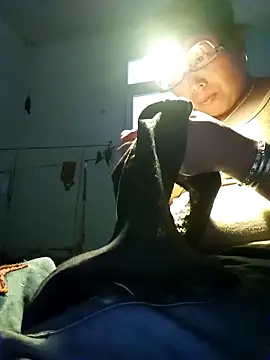 Snapshot of lux-angel chatting on 03-10-26, 06:18 lux-angel online show from 03-10-26, 06:18