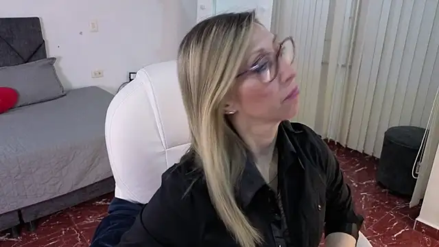 Scarlett 079 online show from 02-14-26, 12:02