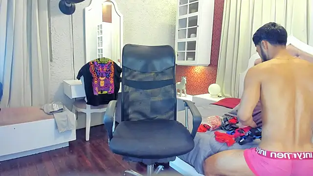 logan mercer online show from 12-14-25, 03:12