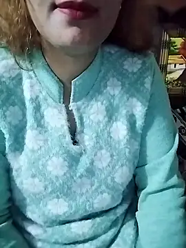 Snapshot of desiriya11 chatting on 12-16-25, 08:19 desiriya11 online show from 12-16-25, 08:19