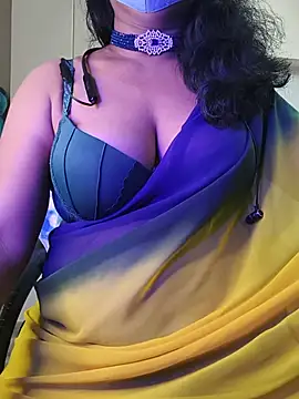 Snapshot of Preeti345 chatting on 07-21-26, 06:43 Preeti345 online show from 07-21-26, 06:43