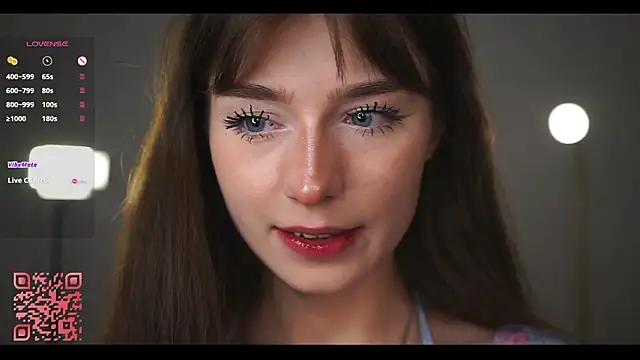 Snapshot of Lanenger chatting on 03-04-26, 01:00 Lanenger online show from 03-04-26, 01:00