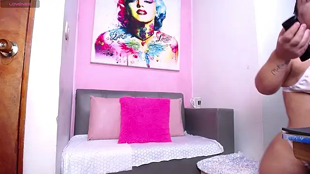 danycute  online show from 02-07-26, 03:16