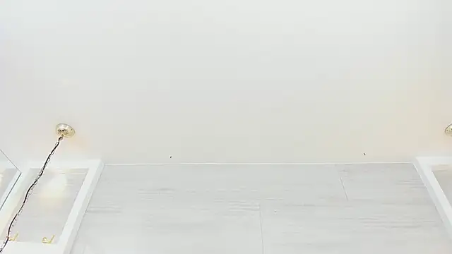 Snapshot of danna_loyd chatting on 12-15-25, 03:33 danna loyd online show from 12-15-25, 03:33