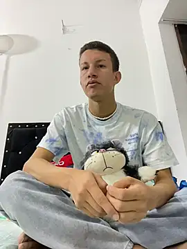 Snapshot of Eros_Flame chatting on 12-05-25, 02:03 Eros Flame online show from 12-05-25, 02:03