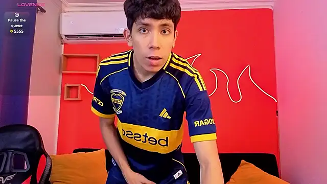 Neo Twink online show from 03-24-26, 07:08