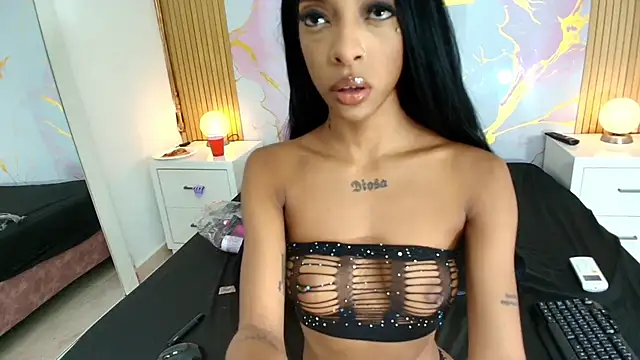 AprillRoss online show from 02-26-26, 04:11