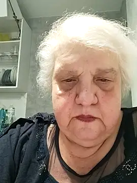 HapinessLovee online show from 04-01-26, 06:14