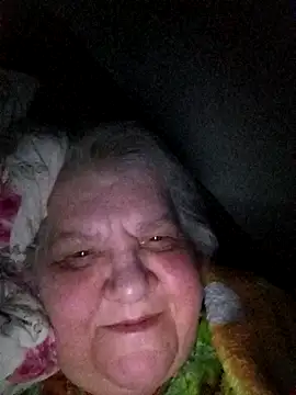 HapinessLovee online show from 04-08-26, 12:32