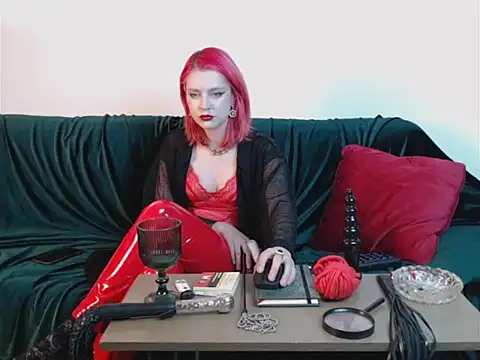 Snapshot of DivonixVenera chatting on 12-16-25, 11:21 DivonixVenera online show from 12-16-25, 11:21