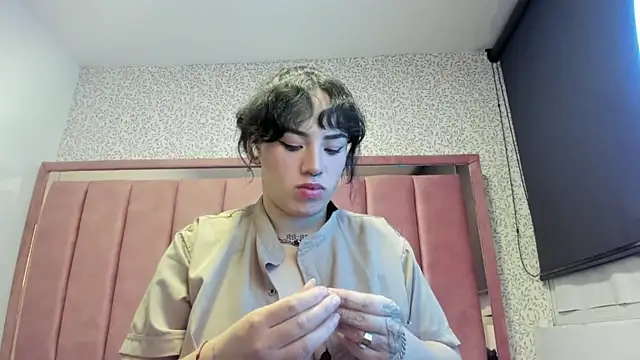 Kiara Fox   online show from 06-07-26, 08:18