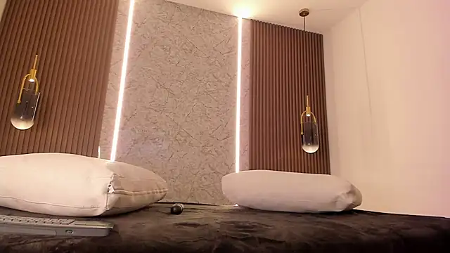 maye wells  online show from 02-28-26, 07:37