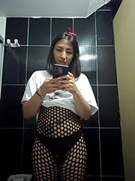 Snapshot of SabrinaLu_ chatting on 02-21-26, 09:16 SabrinaLu online show from 02-21-26, 09:16