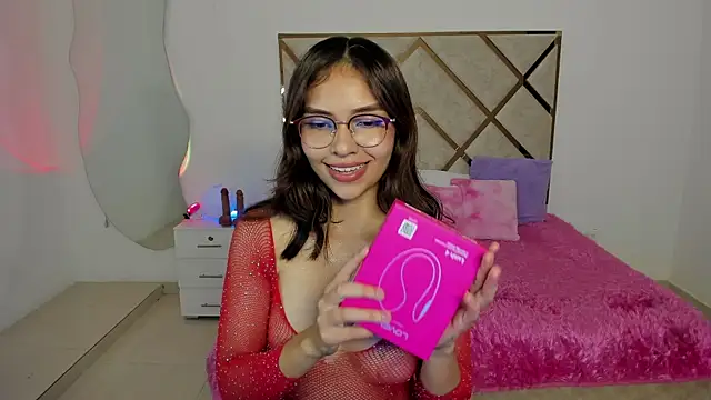 litle slut online show from 01-14-26, 04:29