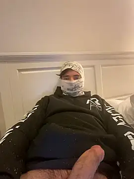 phantom898983 online show from 03-10-26, 07:35