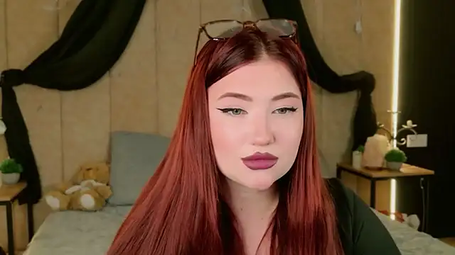 DakotaSecret online show from 06-11-26, 11:08