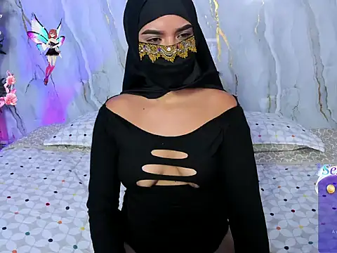 Snapshot of Raissa_zair chatting on 12-17-25, 06:58 Raissa zair online show from 12-17-25, 06:58