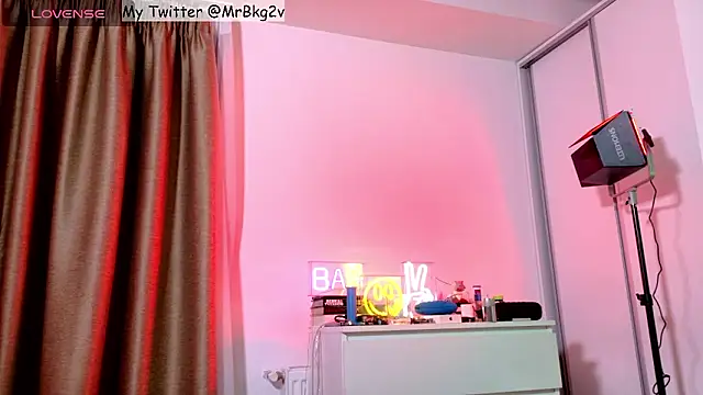 Brellisimo online show from 03-25-26, 06:14