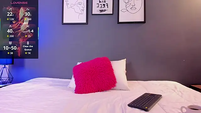 Melody evanss online show from 04-28-26, 01:05