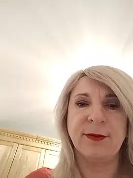 AhlyssaLove1155 online show from 05-15-26, 02:29