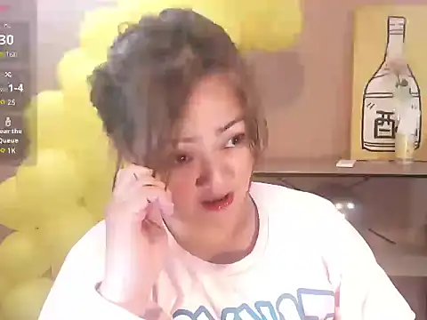 Snapshot of seeyou_2morrow chatting on 02-18-26, 10:28 seeyou 2morrow online show from 02-18-26, 10:28