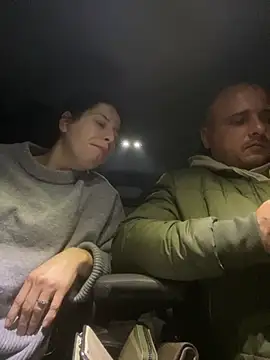 coupledeea online show from 01-10-26, 07:48