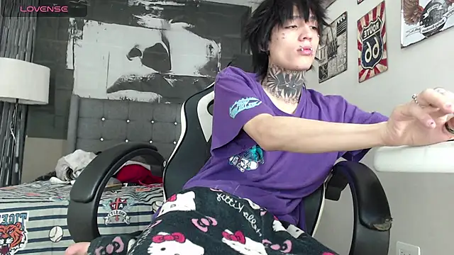 koryu skull online show from 12-16-25, 12:04