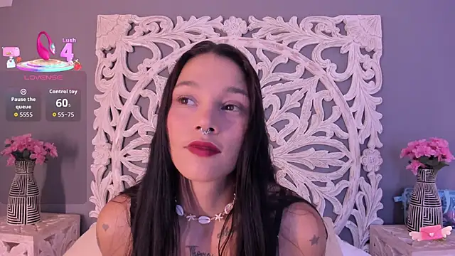 loraineblake online show from 01-07-26, 12:51