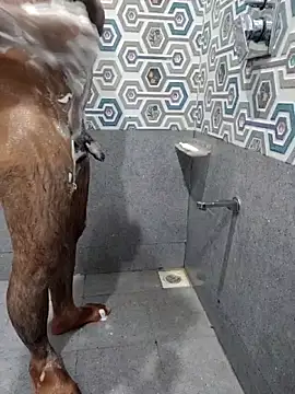 johny044 online show from 03-10-26, 03:06