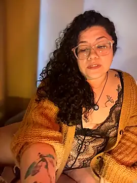 VanesssaMilf  online show from 02-01-26, 10:19