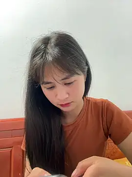 Him MountainGirl online show from 04-27-26, 01:20