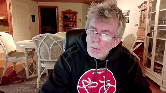 Mortimer Orawan online show from 03-03-26, 10:04