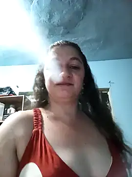 Snapshot of Vivirodrigues chatting on 12-14-25, 04:51 Vivirodrigues online show from 12-14-25, 04:51