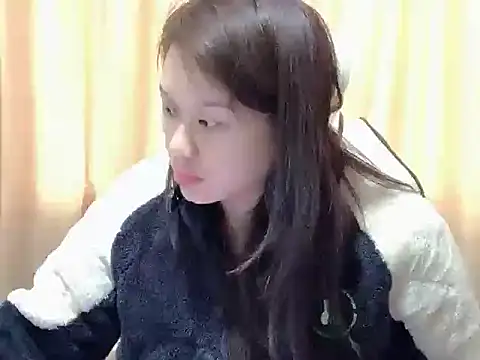 Snapshot of deliasusu chatting on 12-14-25, 06:08 deliasusu online show from 12-14-25, 06:08