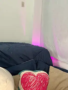 ladulcemary  online show from 03-15-26, 07:09