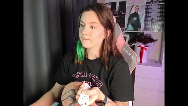 NikkieKitty online show from 01-16-26, 11:58