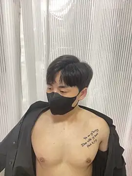 kimze7 online show from 12-14-25, 02:11