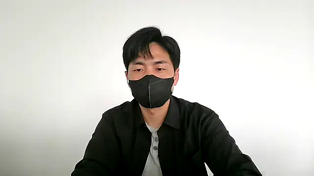 Snapshot of kimze7 chatting on 05-20-26, 02:07 kimze7 online show from 05-20-26, 02:07