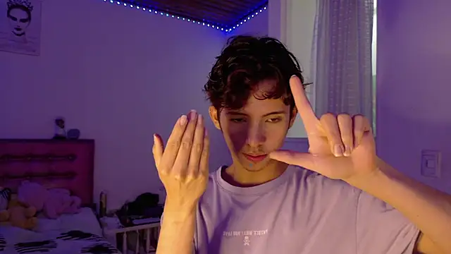 Dani Dancer online show from 04-22-26, 10:22