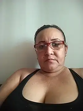 Nini Love  online show from 03-12-26, 02:45