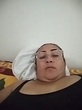 Nini Love  online show from 04-30-26, 03:40