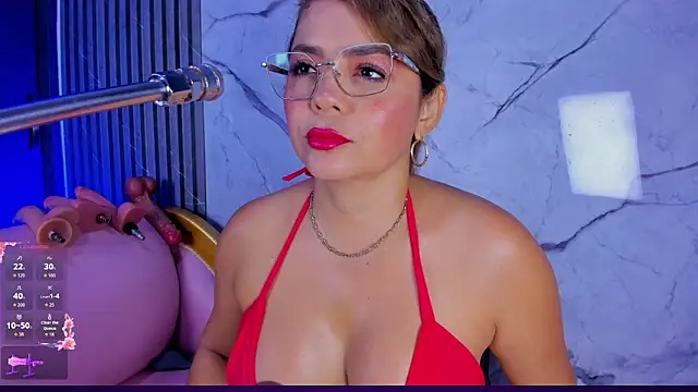 Snapshot of shayra_boobs2 chatting on 06-12-26, 10:36 shayra boobs2 online show from 06-12-26, 10:36