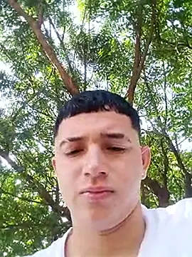 Snapshot of bigbo_777 chatting on 12-14-25, 03:06 bigbo 777 online show from 12-14-25, 03:06