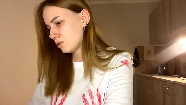 Snapshot of SeductiveNika chatting on 12-14-25, 11:48 SeductiveNika online show from 12-14-25, 11:48