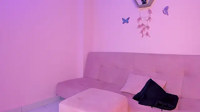 Saraa moon1   online show from 03-20-26, 05:07