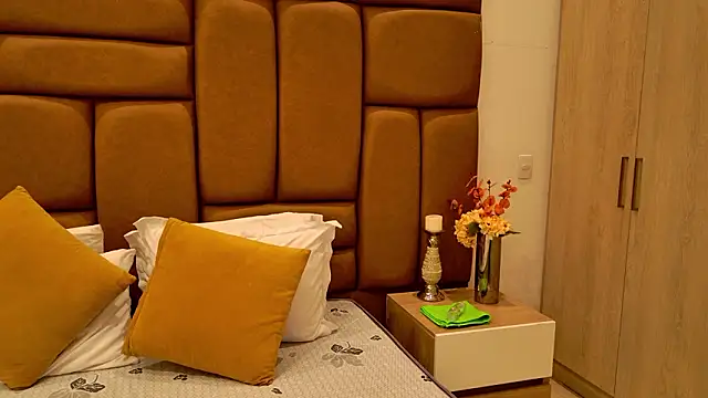 NinnaPiers online show from 02-13-26, 11:50