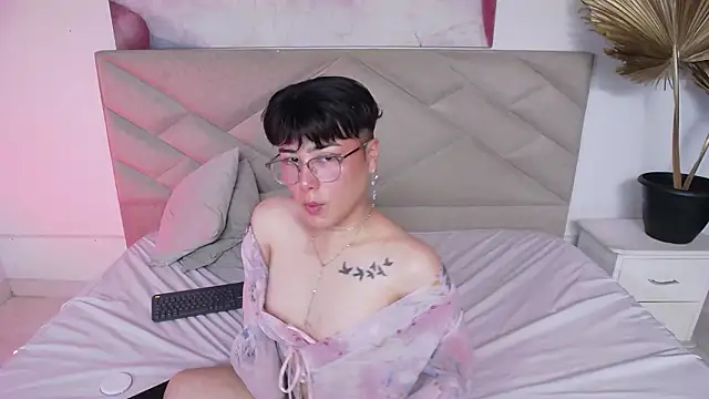 LyamMarven01 online show from 03-16-26, 04:22