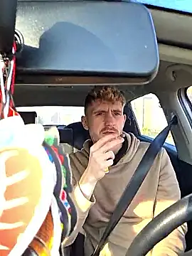 Dejvvvv95 online show from 03-04-26, 09:37